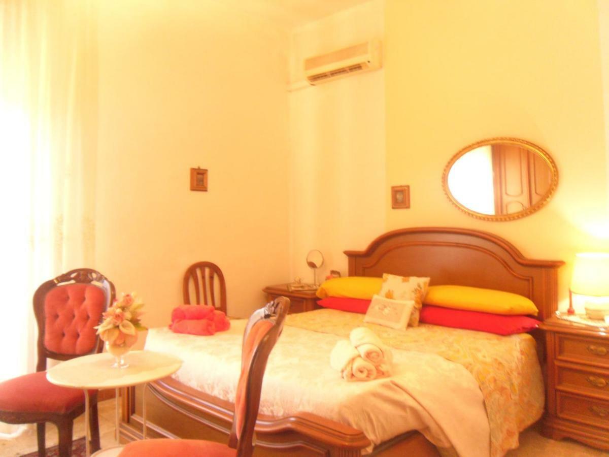 B&B Homme Blanche Milis Extérieur photo